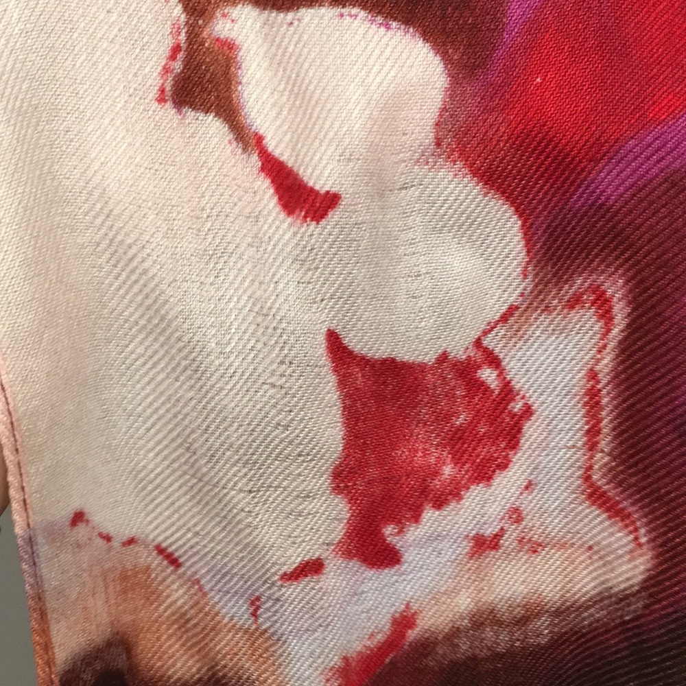 🧸NWT Amazing! Soft Rayon Scarf/Shawl - Picture 4 of 5